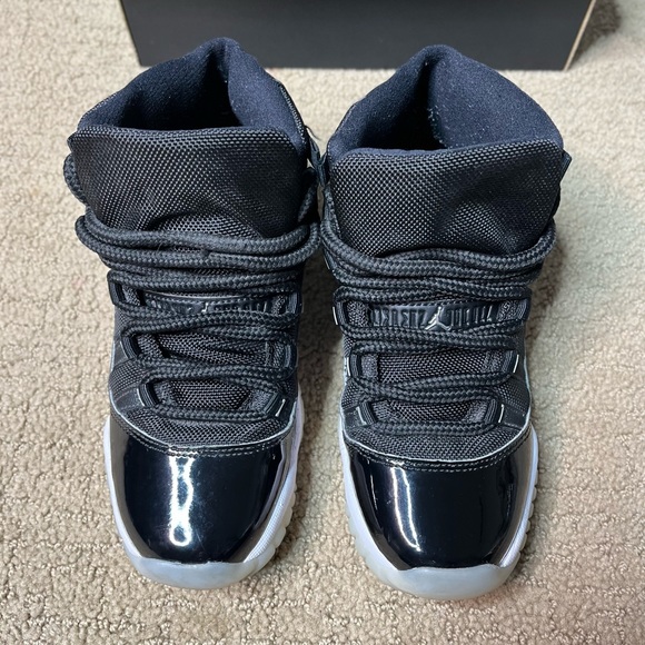 Jordan 11 “Jubilee” - Picture 5 of 6